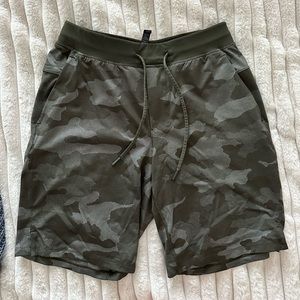 T.H.E. Linerless short 7”